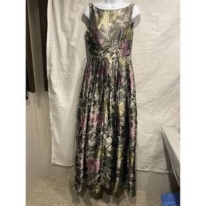 Women’s formal dress, size 6